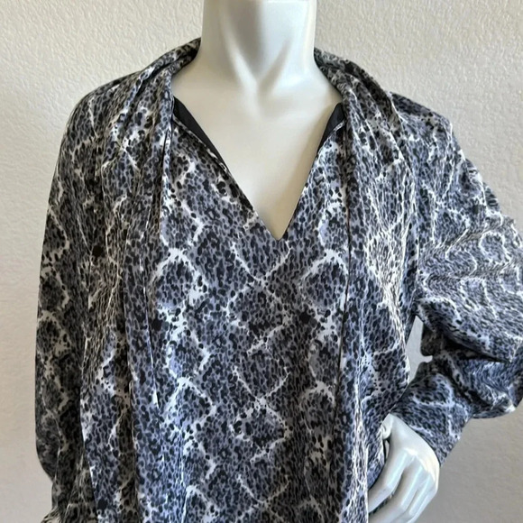 Adriana Papell Gray & white Tie-Front Lined Longsleeve Sheath Dress - Picture 5 of 10